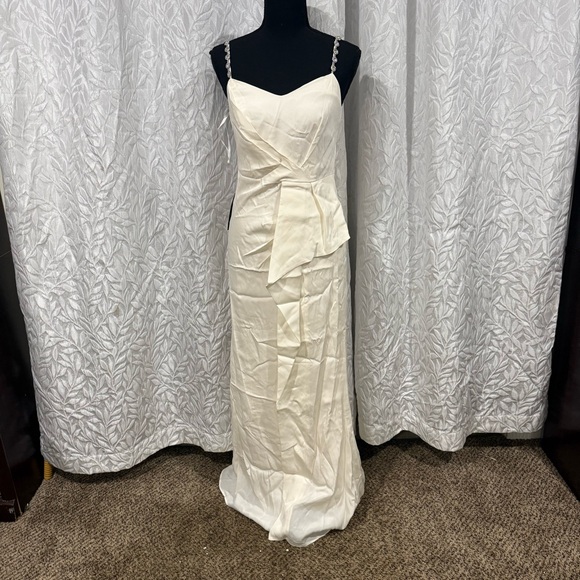 Ann Taylor Dresses & Skirts - Ann Taylor ivory white and silver straps size 0 NWT bridal prom wedding dress